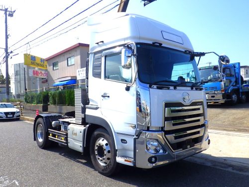 令和4年 UDトラックス トラクタ 走453千㎞ 中間尺 スライド